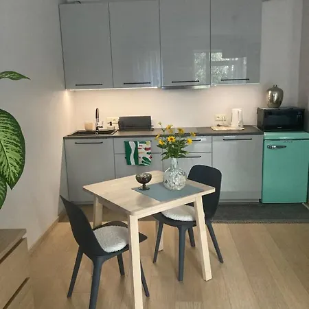 Apartment Upenu Рига Экстерьер фото