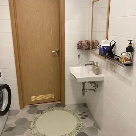 Apartment Upenu Рига Экстерьер фото